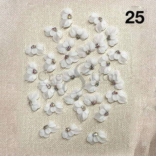 Cre8tion Handmade Acrylic Flowers 2 pcs